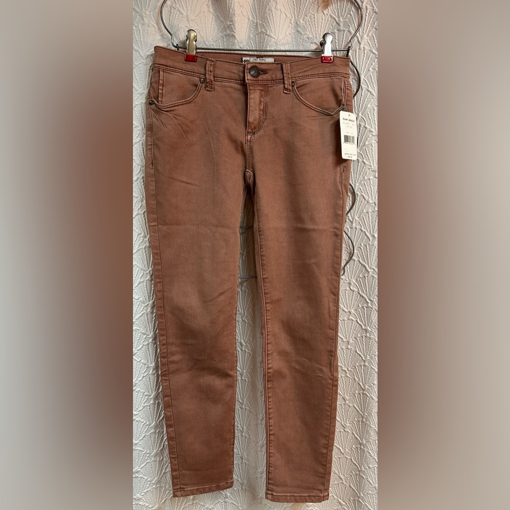 NWT Free People Red Clay Size 26 Denim
